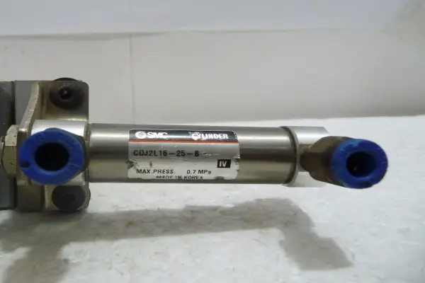 Air Cylinder with fittings, CDJ2L16-25-B, SMC, Made in Japan